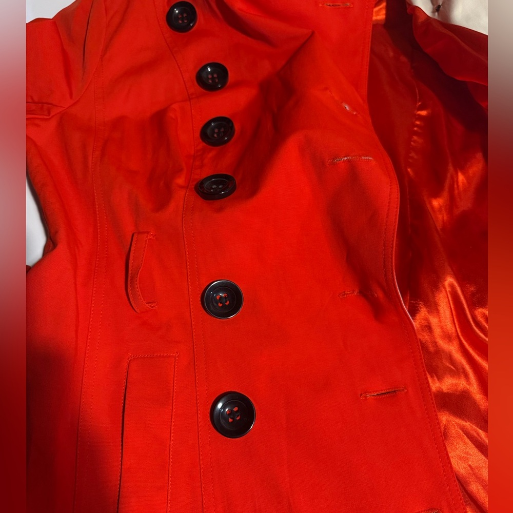 Worthington Lined Red Raincoat Black Buttons Long Sleeve Collared Belt - Picture 8 of 16